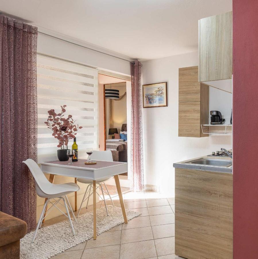 סטון Bougainvillea--Apartment By The Sea מראה חיצוני תמונה